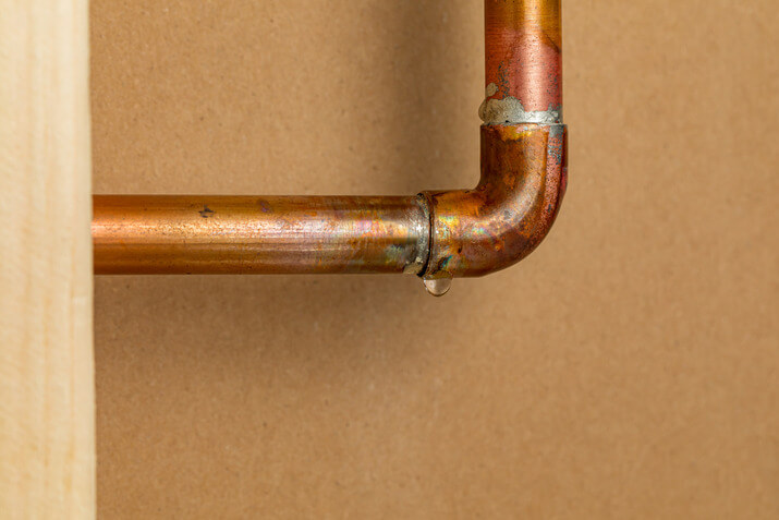 3 Indicators of Leaking Pipes in Your House